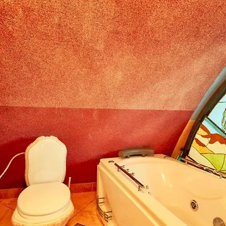 Dali Apartman *